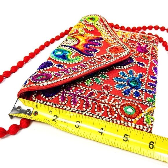 Red Textile Embroidered Envelope Clutch Purse India Elephant - Picture 9 of 9